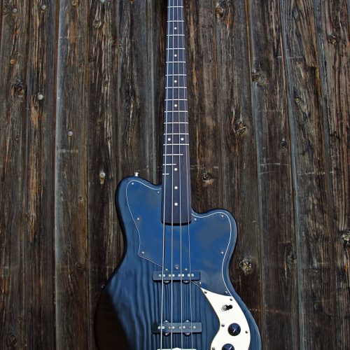 Basse custom du luthier Yohann Koch