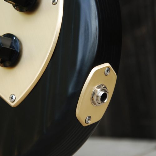 Victoriane Basse Luthier Yohann Koch